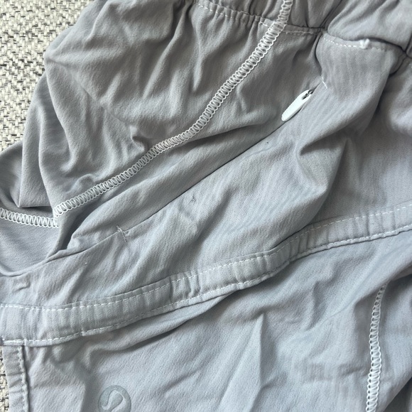 lululemon athletica Light Gray Women's Athletic Shorts - Picture 6 of 8